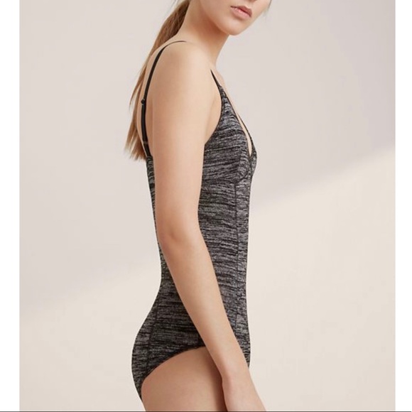 Dark Grey Aritzia Wilfred Free Jasmine Bodysuit - Picture 3 of 6